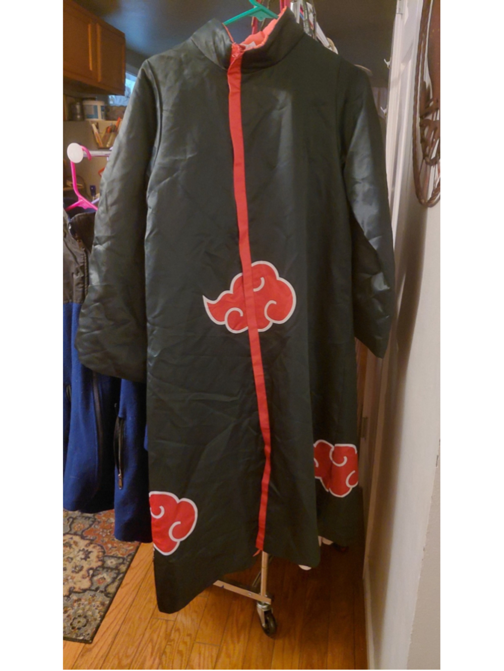 Official Naruto Shippuden Akatsuki Cloak/Cosplay Robe - Size L/XL NW